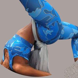 SM88 Deep Blue Sea Sports Bra